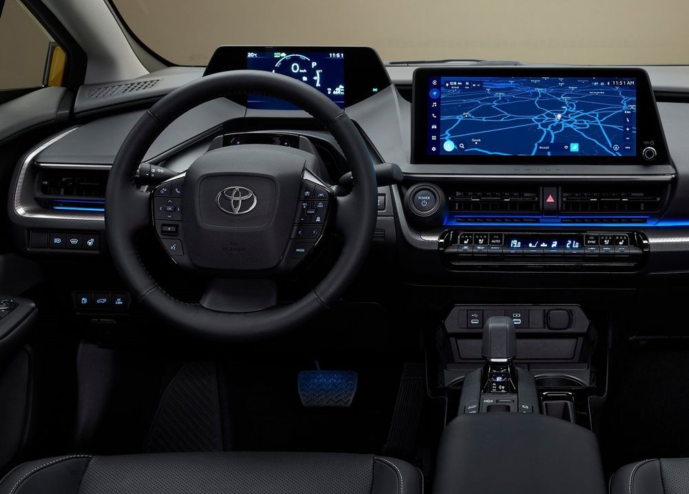 Toyota Prius 2024 (7)