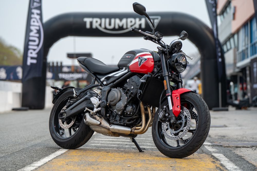 2025 Triumph Trident 660