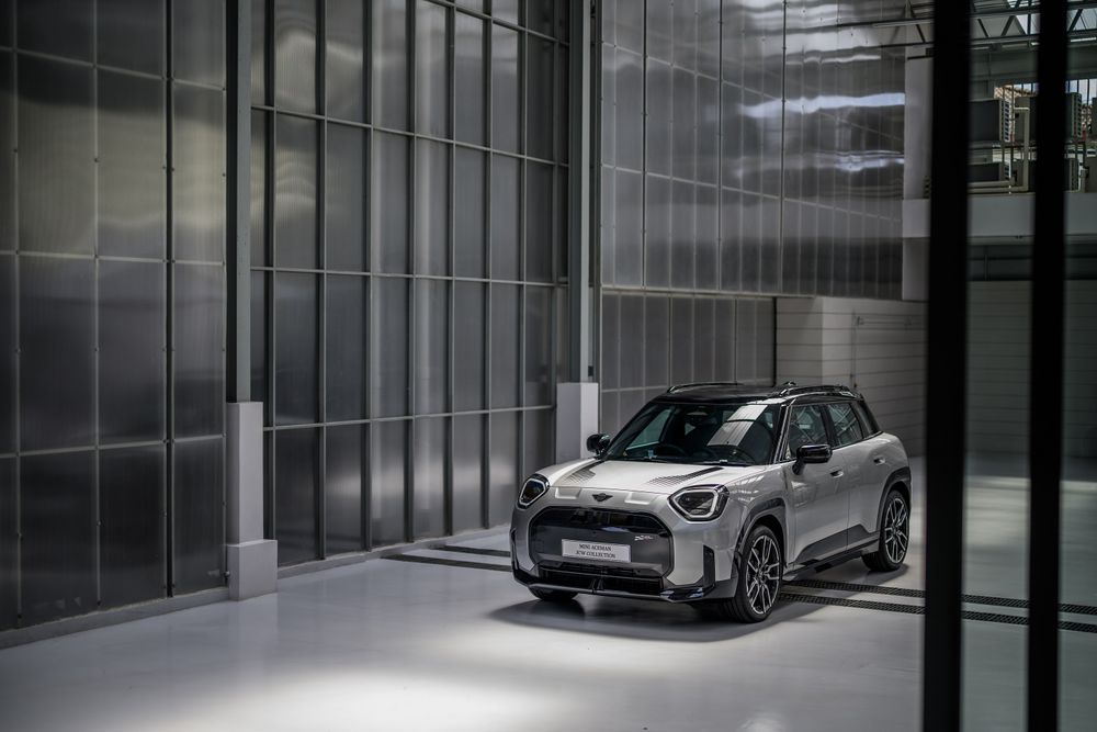 Mini Aceman SE JCW Collection