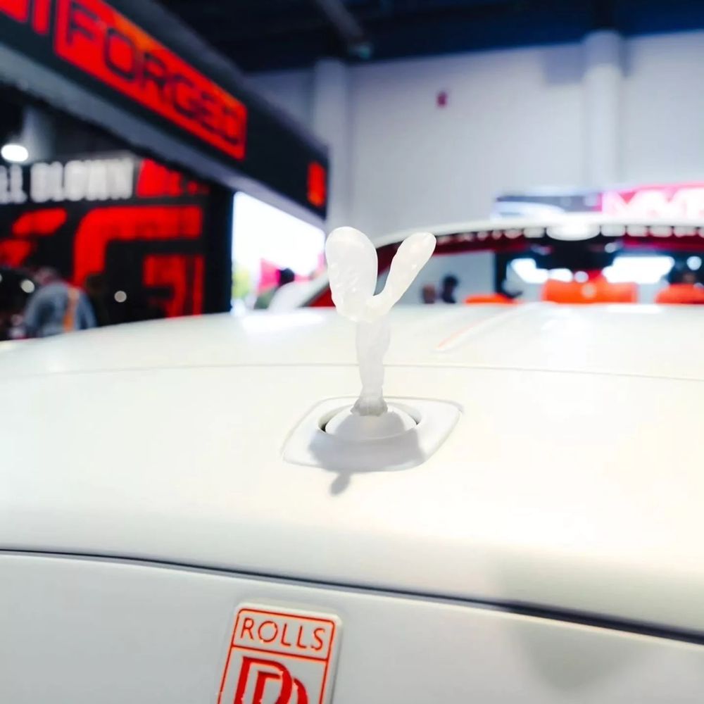 Rolls-Royce Dawn Venuum (Spirit of Ecstasy)