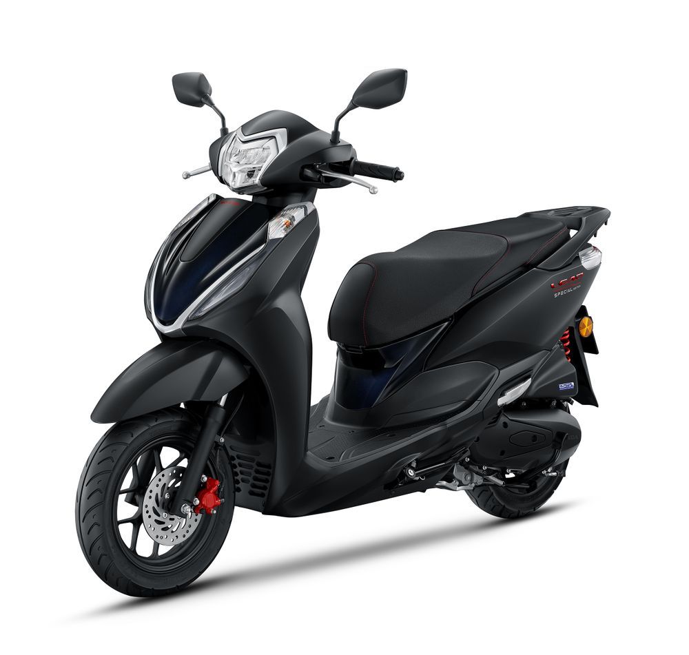 2025 Honda LEAD125 Black