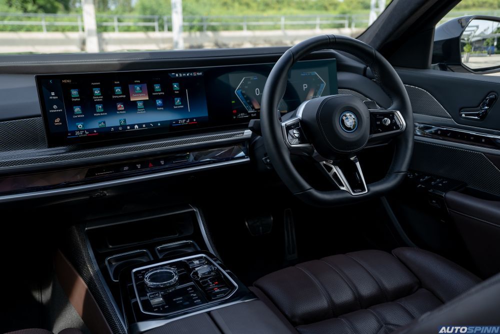  BMW 750e xDrive M Sport