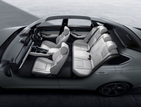 Honda Accord eHEV RS 2026 ภายใน 2