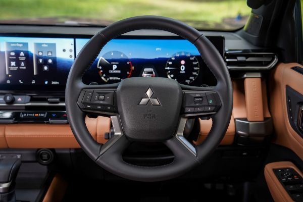 Mitsubishi Pajero 2026 8