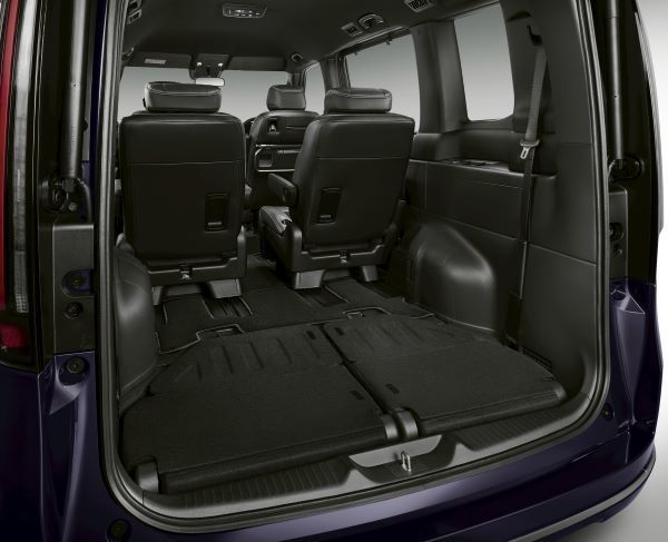 STEP WGN eHEV SPADA 3rd Row Seat