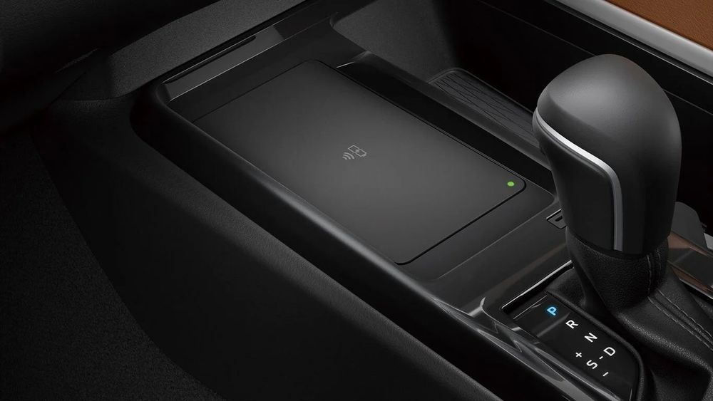 Toyota Camry 2025 Wireless Charge