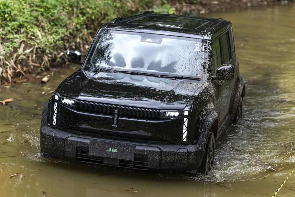 การขับเคลื่อน JAECOO 6 4WD EV (7)