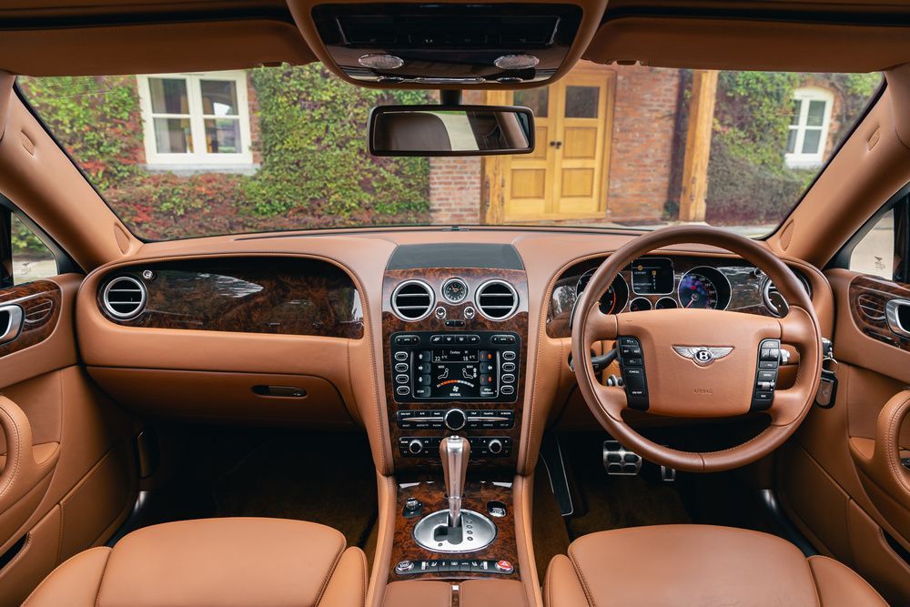 Flying Spur 2005 Interior