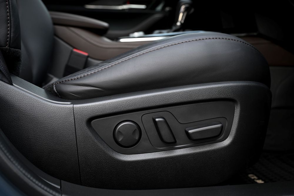 ์NEW MAZDA CX-30 ESSENTIAL SIGNATURE เก้าอี้ปรับไฟฟ้า
