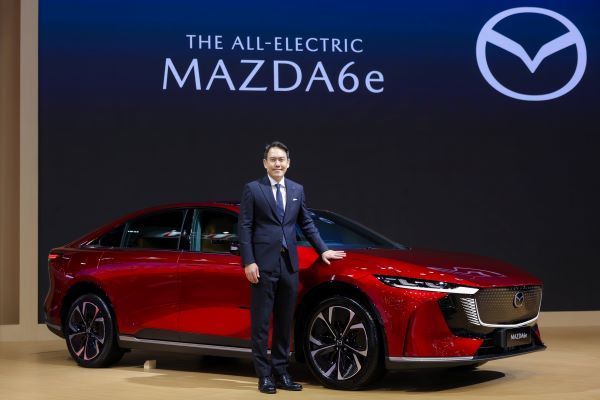 Mazda6e 3