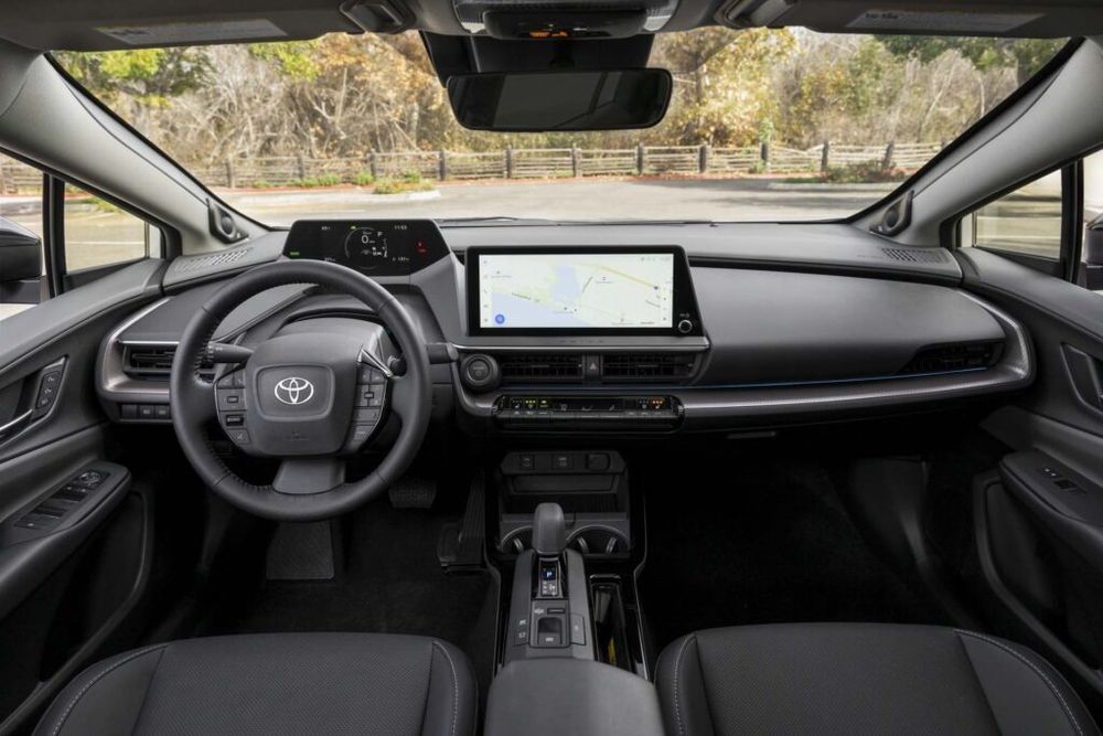 Toyota Prius 2023 เผยราคาต่างประเทศเพิ่มขึ้นกว่าเดิมหลักแสน เริ่มต้น