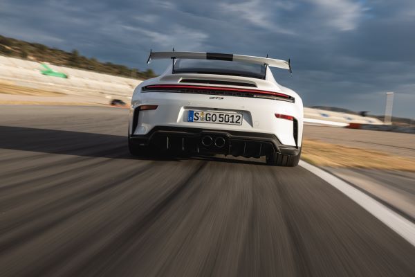 911 GT3 ด้านท้าย