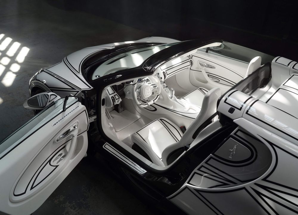 Bugatti Mistral Blanc Éternel ภายในห้องโดยสาร
