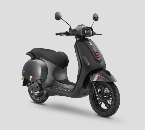 Legend Pro 2025 สีดำ