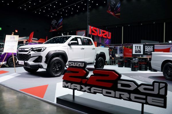 ISUZU D-MAX HI-LANDER 4 ประตู เกรด M