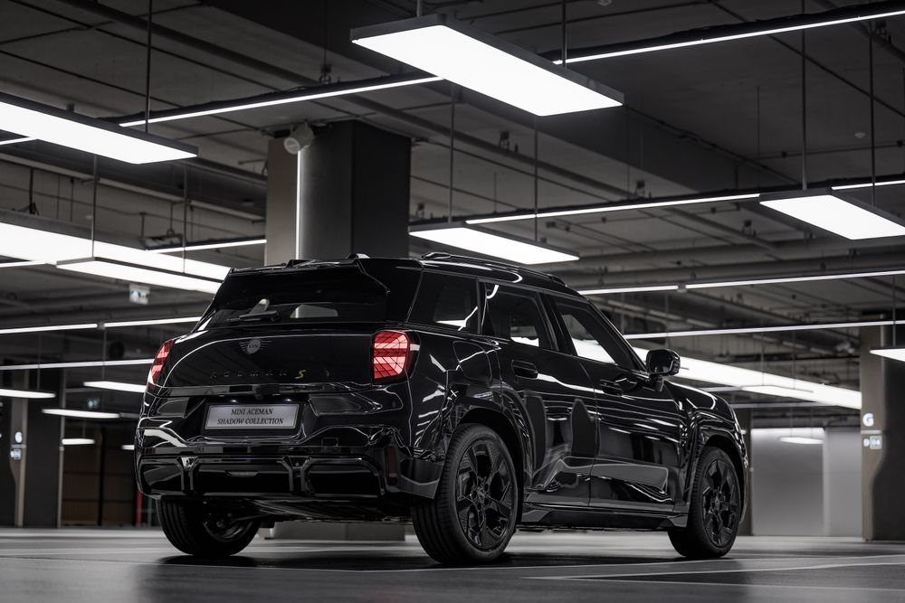 Mini Aceman SE Shadow Collection