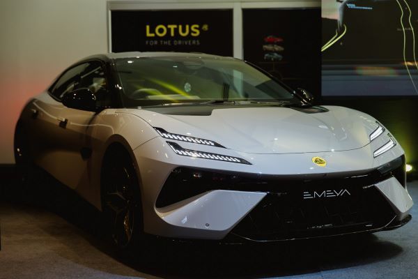 EMEYA 600