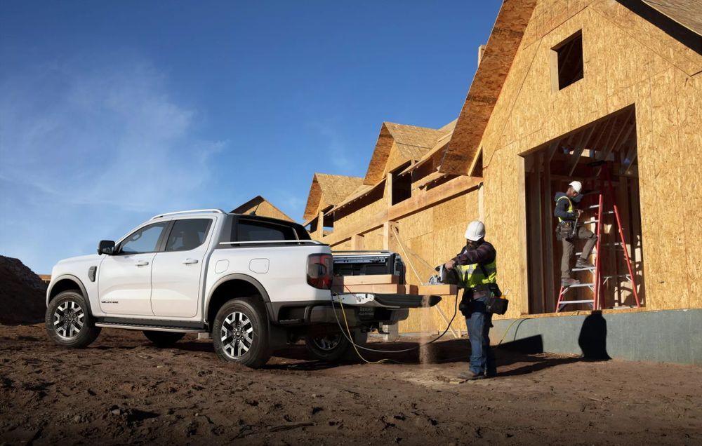 Ford Ranger PHEV ใหม่ มาพร้อมฟังก์ชัน V2L
