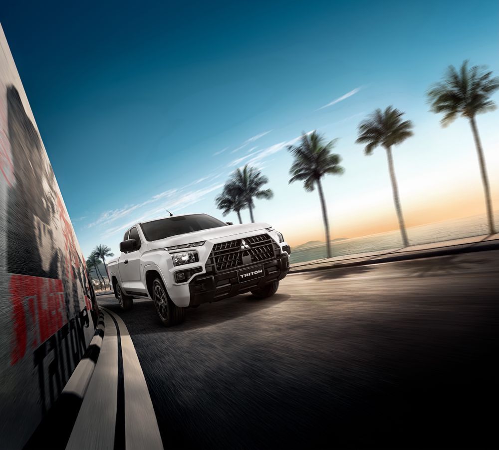 Mitsubishi TRITON STREET