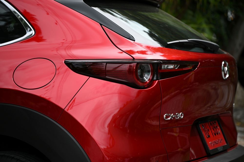 NEW MAZDA CX-30 ESSENTIAL Ultra ด้านท้าย