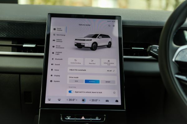 JAECOO 5 EV 2025 จอกลาง