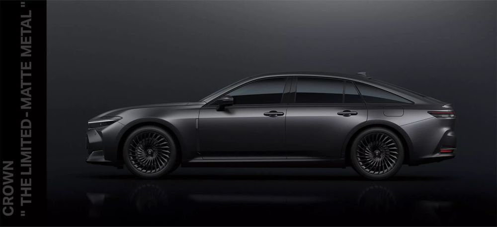 Crown Special Edition Z Limited Matte Metal ด้านข้าง