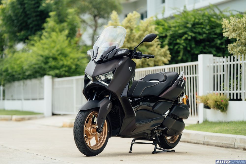 Yamaha XMAX Tech MAX