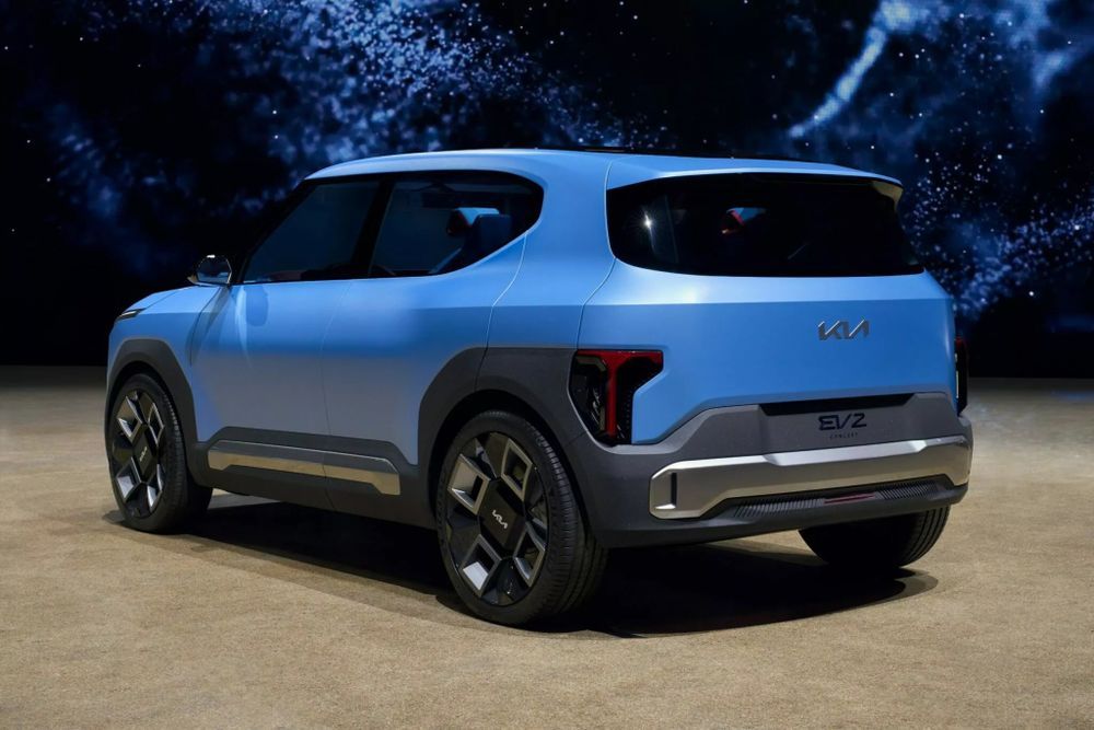 KIA EV2 Concept คันจริง ด้านหลัง