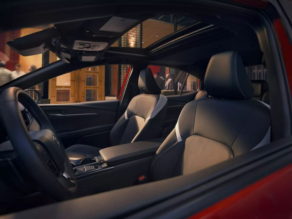 Camry รุ่นปี 2026 Nightshade Edition ภายใน