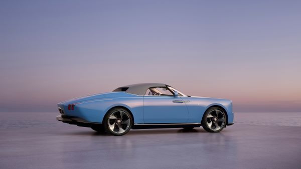 Rolls-Royce เผยโฉม Project Nightingale ลิมิเต็ดเพียง 100 คันทั่วโลก 2