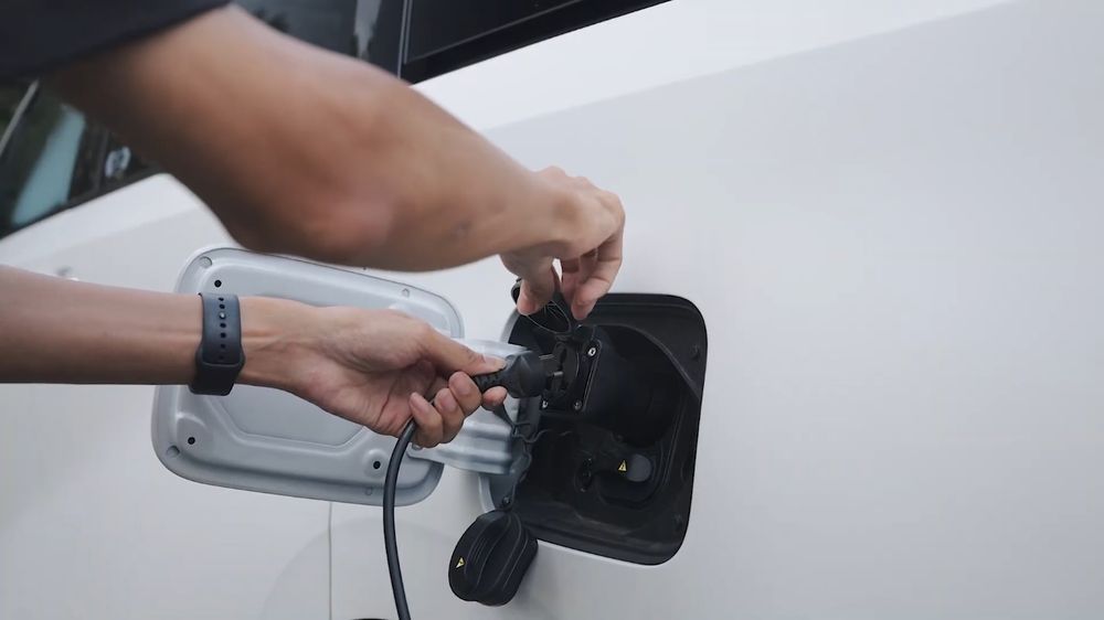 รีวิว GAC M8 PHEV