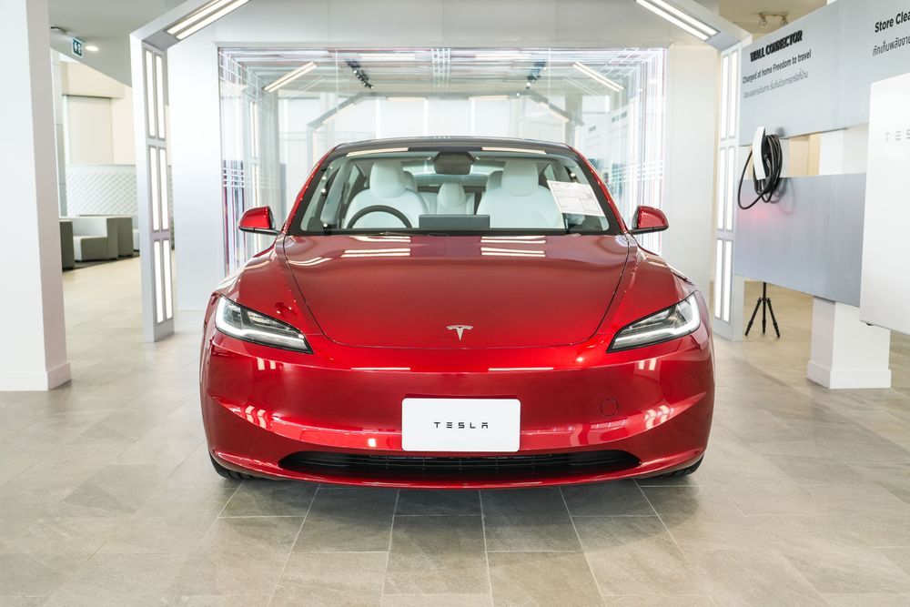 Tesla Model 3 2024 D-segment