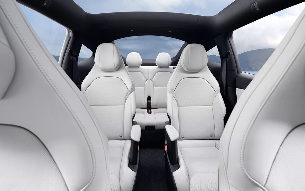 Tesla Model Y L