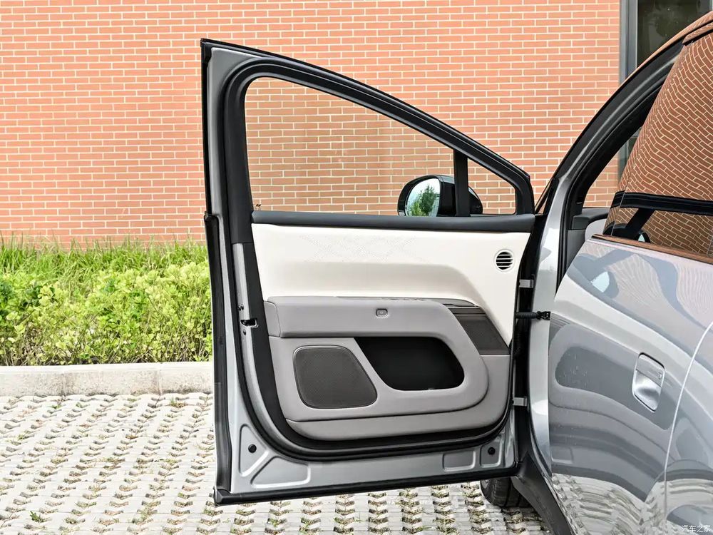 Li Auto i9