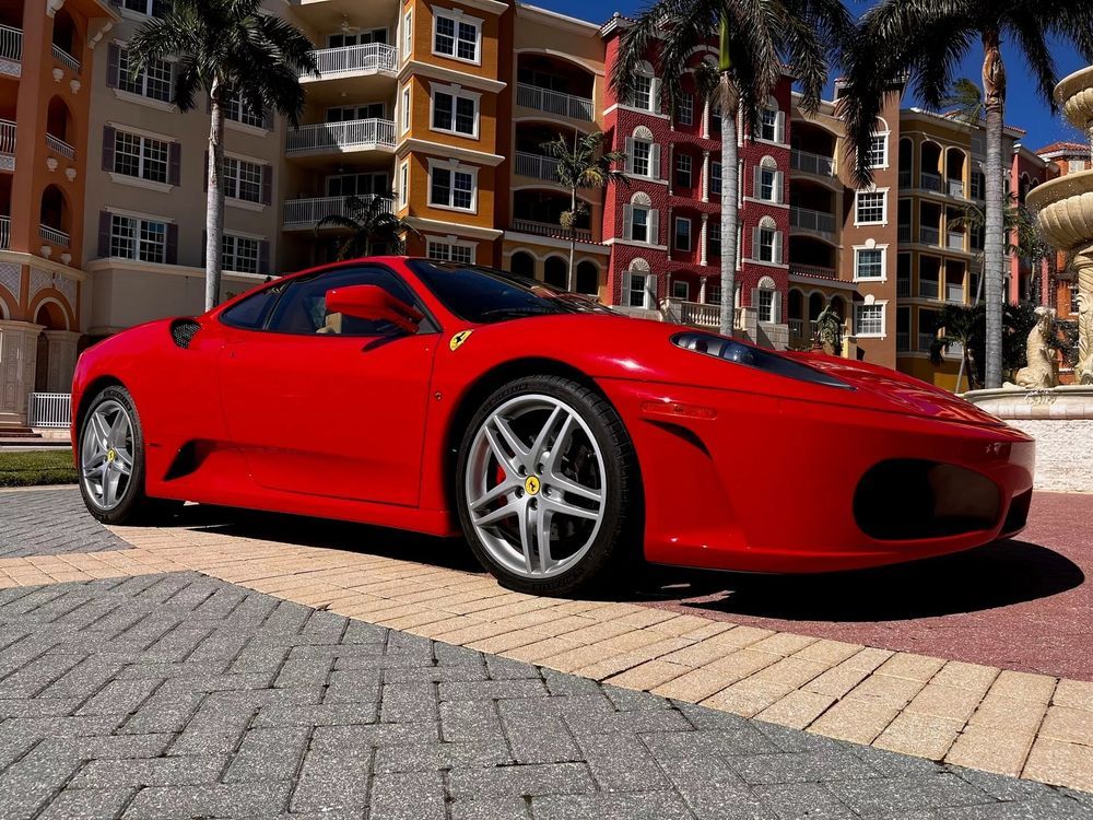 Donald Trump Ferrari F430