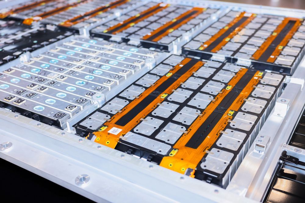 Golden Shield Battery (1)