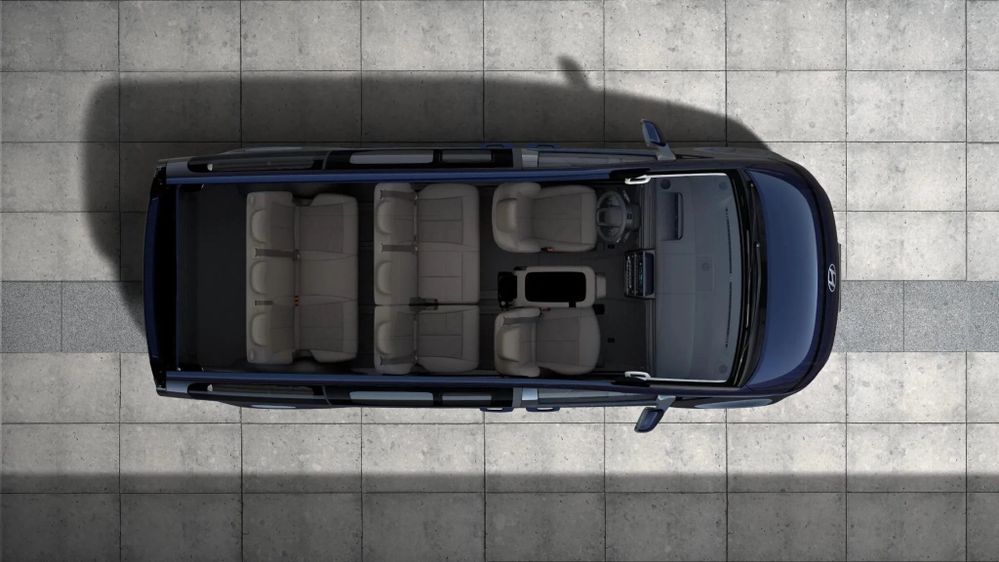 Hyundai Staria Electric 9 ที่นั่ง