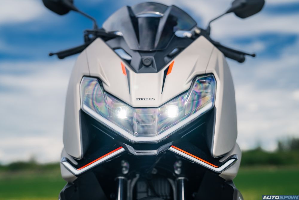 ZONTES 150X Headlight