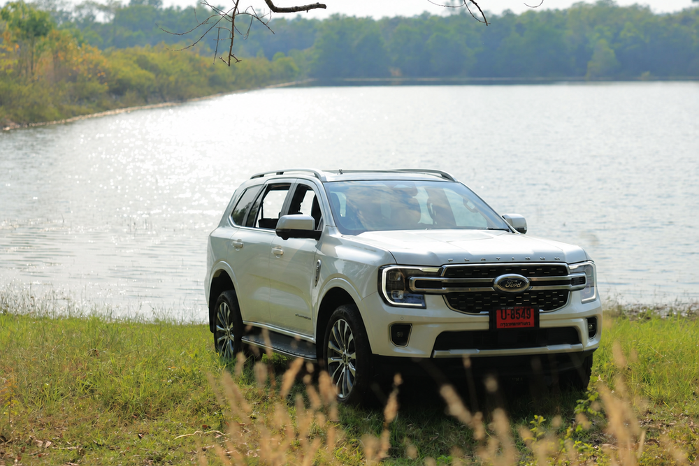 Ford Everest Platinum 3.0 V6