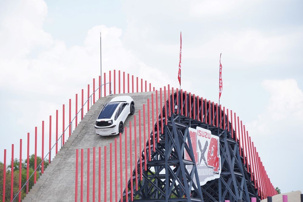 ISUZU 4X4 Experience สนามออฟโรด (3)