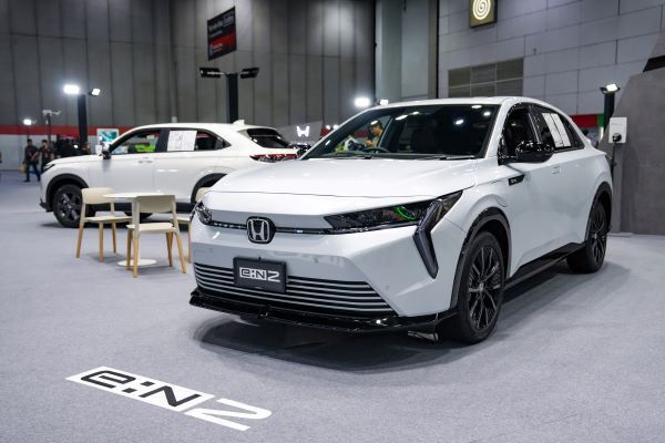 HONDA เผยเร่งศึกษาแบตเตอรี่รูปแบบใหม่ ราคาถูก ชาร์จไว และมีความคงทน 2