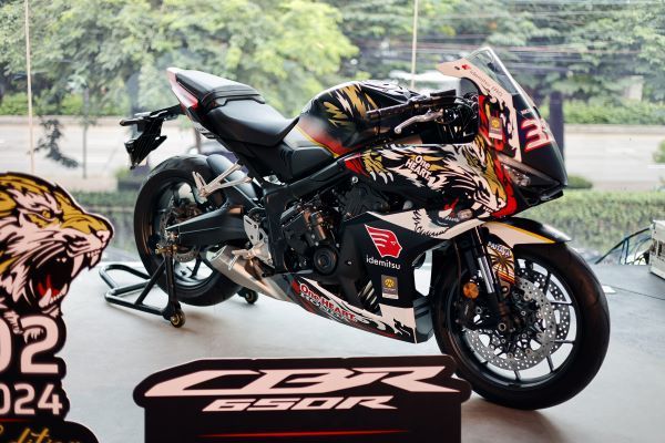 Honda CBR650R 2024-2025 ลายพิเศษ