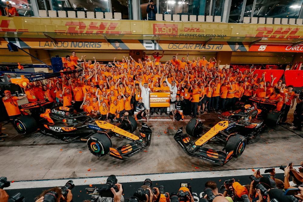 McLaren Bangkok ความสำเร็จจากสนามแข่งสู่การขับขี่บนท้องถนน