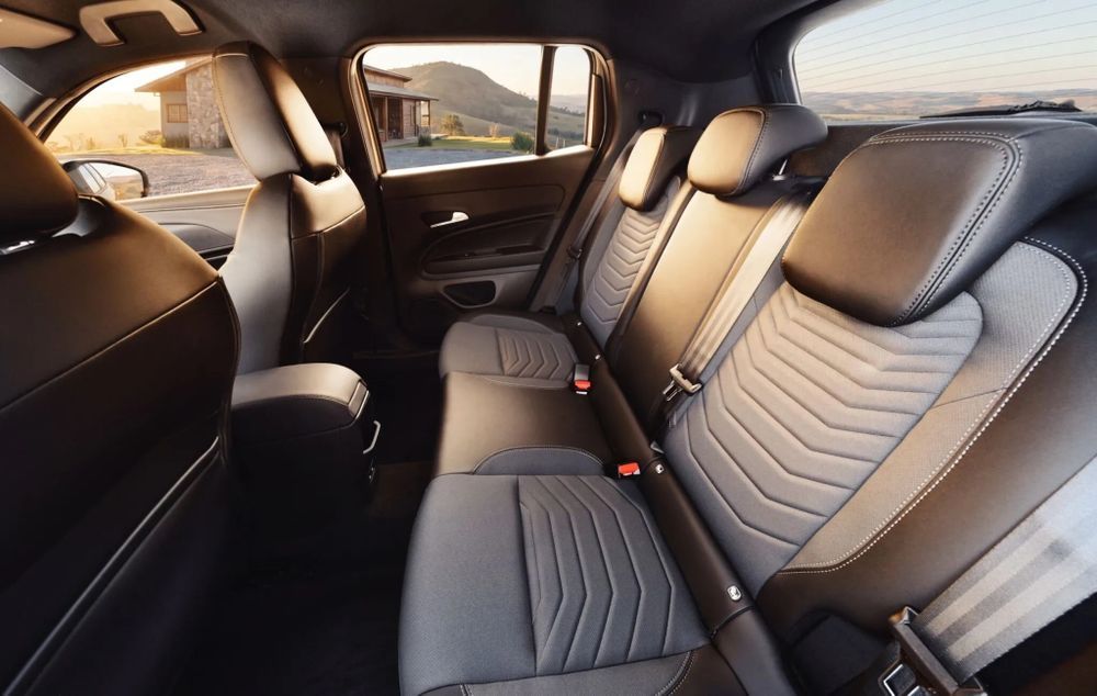 Jeep Avenger 2026 เบาะโดยสารตอนท้าย