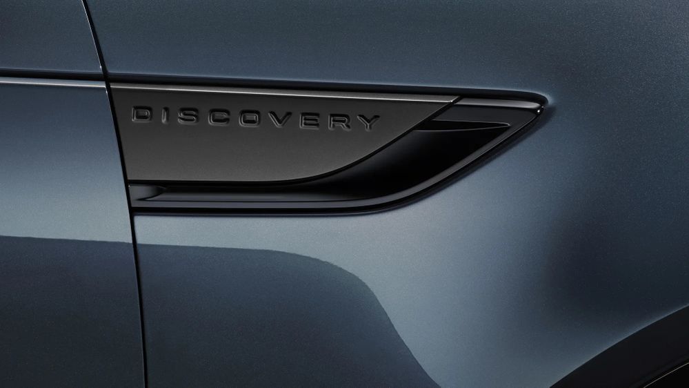 Land Rover Discovery รุ่นพิเศษ Landmark Edition (โลโก้ Discovery)