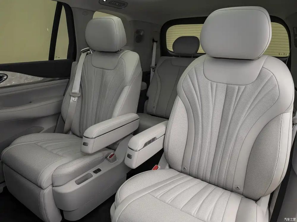 BYD Sealion 08