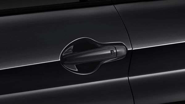 SUZUKI XL7 BLACK EDITION 2026 มือจับประตูด้านนอกสีดำ