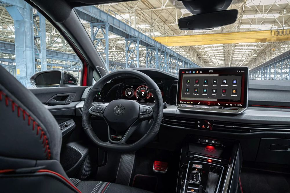 VW Golf GTI Edition 50