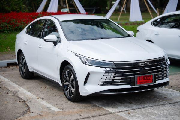 BYD SEAL 5 DM-i SUPER PHEV dynamic 2026