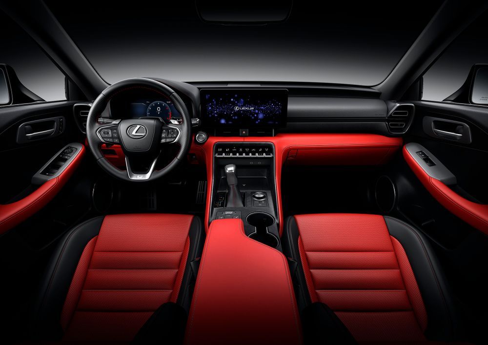 Lexus IS 2026